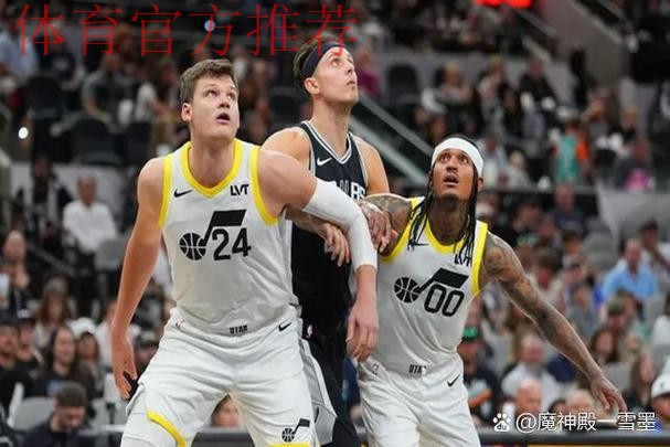 美媒调侃库里：巴特勒卖咖啡格林录节目&库明加看妹波杰接班